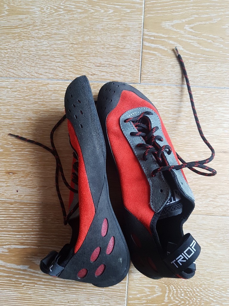 triop climbing shoes